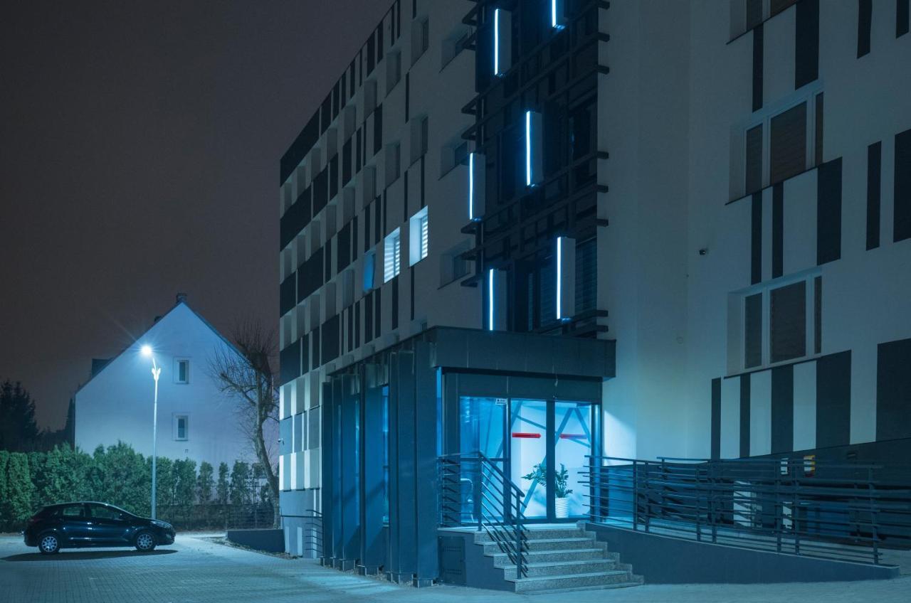 My 1St Place Poznan Aparthotel Luaran gambar