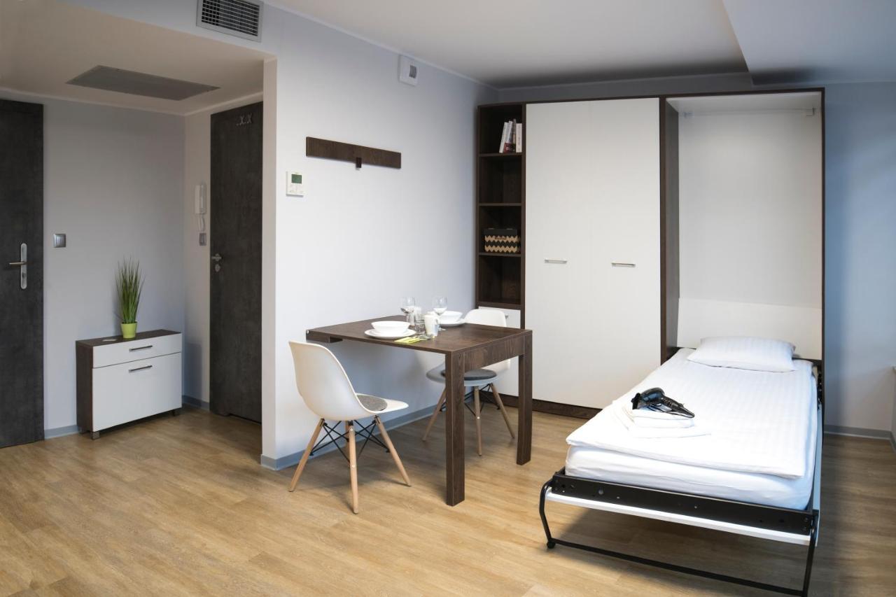 My 1St Place Poznan Aparthotel Luaran gambar